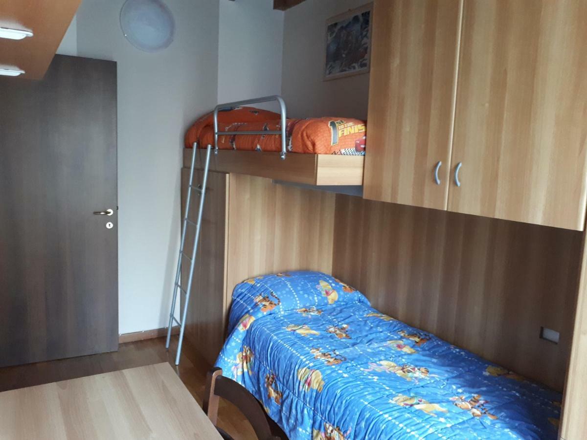 Appartement Casa Alena à Peschiera del Garda Extérieur photo